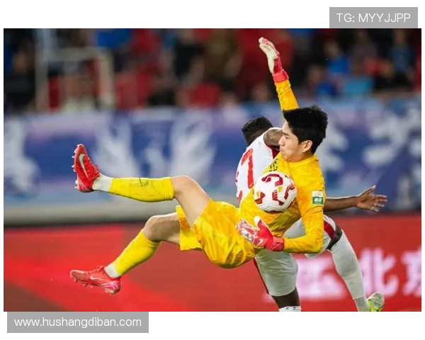 邓捷夫:从边锋起步到专业训练 邓捷夫:从边锋起步到专业训练